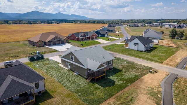 5145 RETRIEVER LN, Mcgaheysville, VA 22840