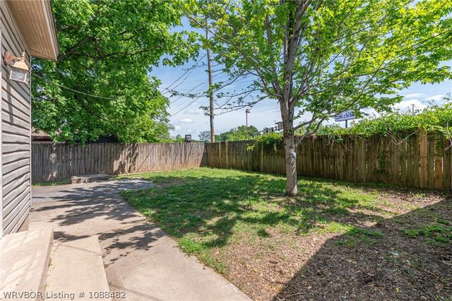 807 S 26th Street, Fort Smith, AR 72901