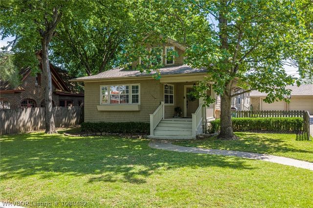 807 S 26th Street, Fort Smith, AR 72901