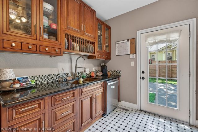 807 S 26th Street, Fort Smith, AR 72901