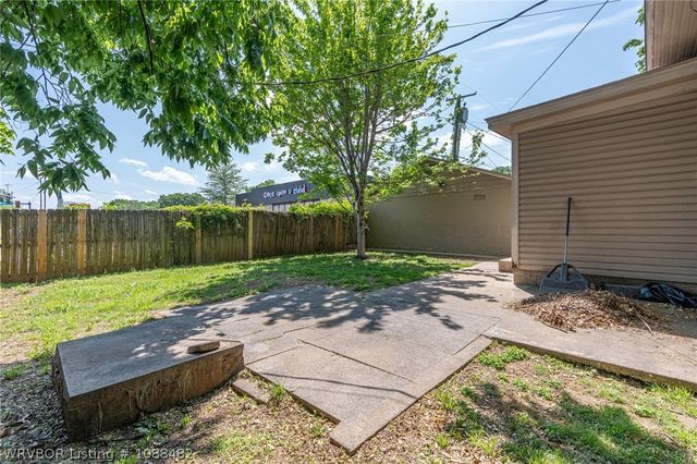 807 S 26th Street, Fort Smith, AR 72901