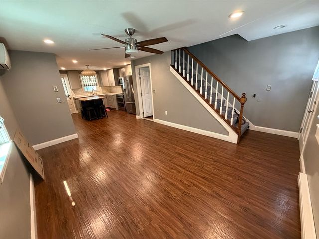 28 Mildred Ave 1, Worcester, MA 01603