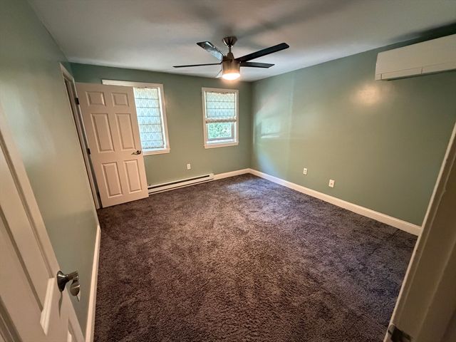 28 Mildred Ave 1, Worcester, MA 01603