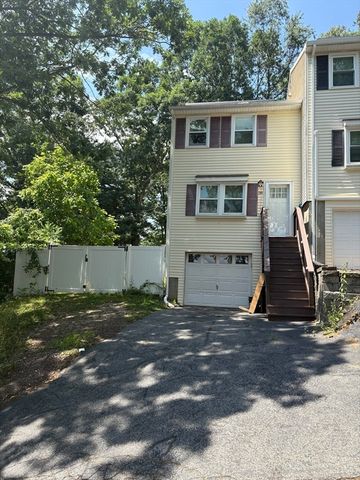 28 Mildred Ave 1, Worcester, MA 01603
