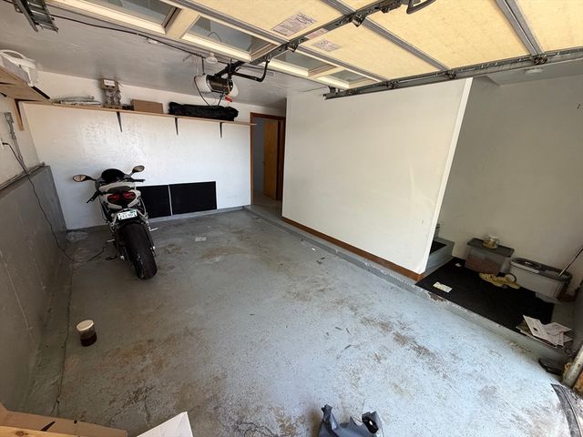 28 Mildred Ave 1, Worcester, MA 01603