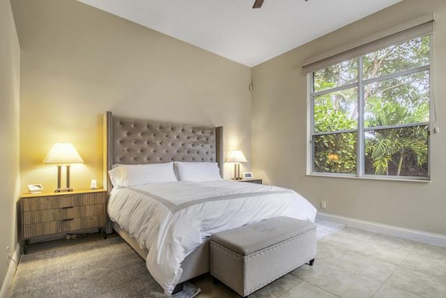 6684 NW 23rd Terrace, Boca Raton, FL 33496