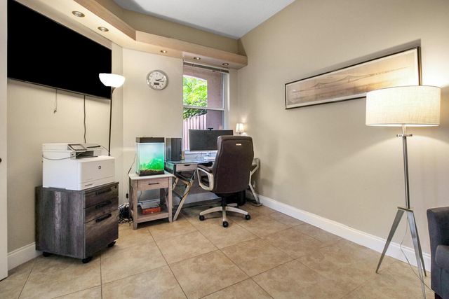 6684 NW 23rd Terrace, Boca Raton, FL 33496