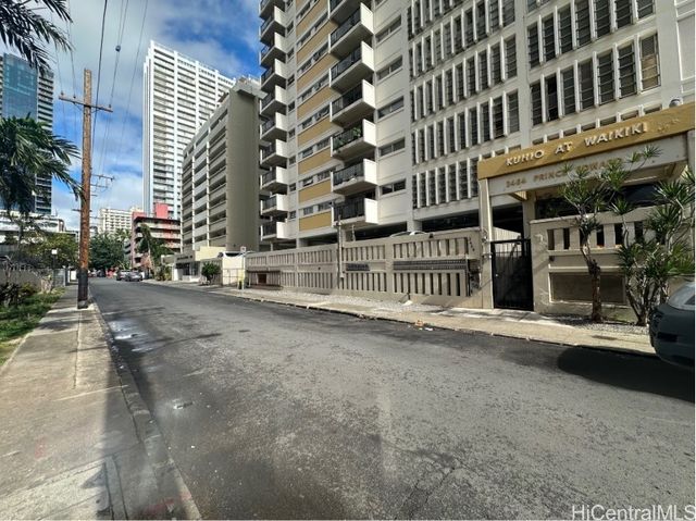 2465 Kuhio Avenue 304, Honolulu, HI 96815