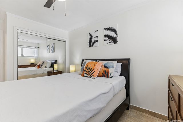 2465 Kuhio Avenue 304, Honolulu, HI 96815