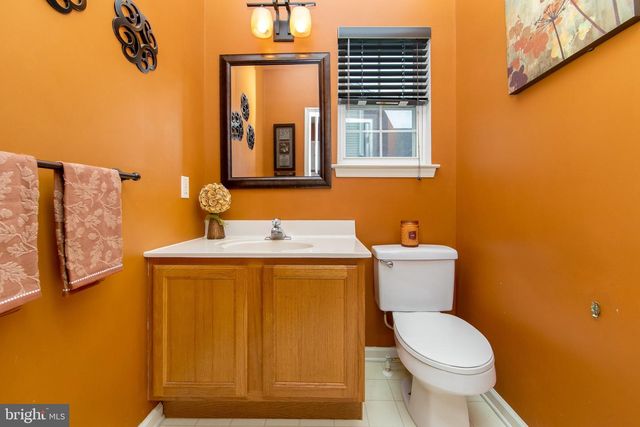 1304 SASSAFRAS LN, Williamstown, NJ 08094