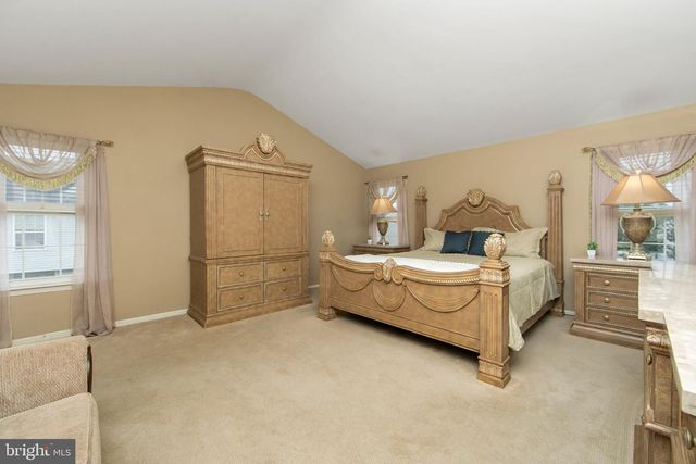 1304 SASSAFRAS LN, Williamstown, NJ 08094