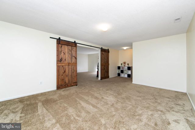 1304 SASSAFRAS LN, Williamstown, NJ 08094