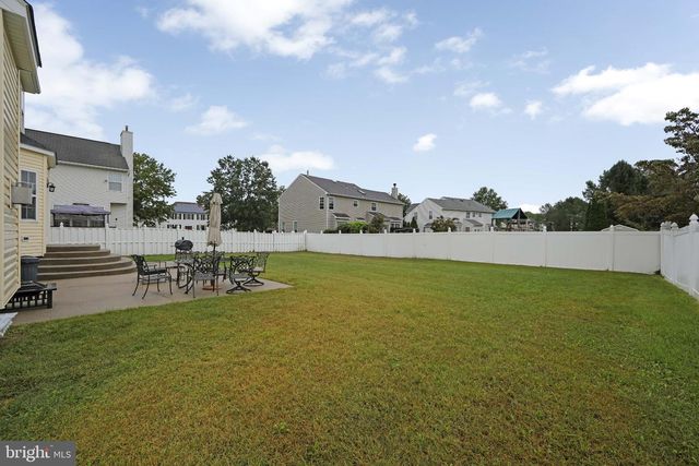1304 SASSAFRAS LN, Williamstown, NJ 08094