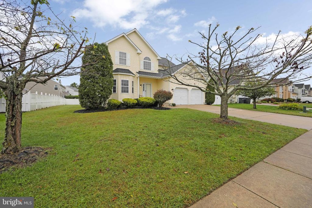 1304 SASSAFRAS LN, Williamstown, NJ 08094 — exterior