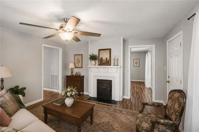 59 Park Circle, Lexington, NC 27295