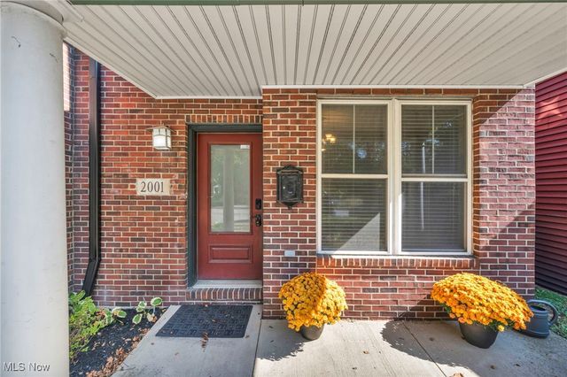 2001 W 58th Street, Cleveland, OH 44102