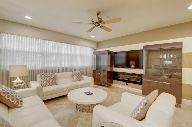5645 NE Trieste Way, Boca Raton, FL 33487