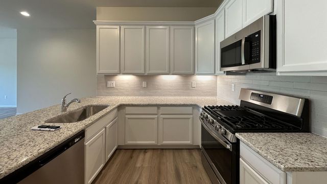 4268 Plum Village Circle 38, Raisinville Twp, MI 48161