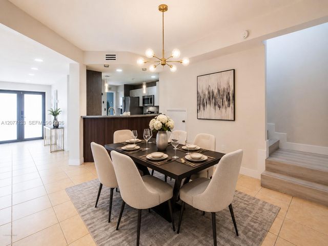 8126 NW 199th Terrace, Hialeah, FL 33015