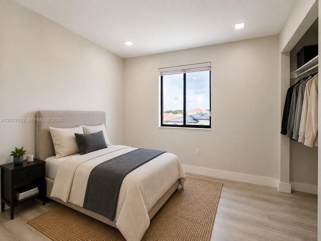 8126 NW 199th Terrace, Hialeah, FL 33015