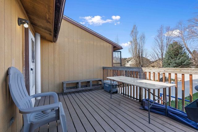 902 S Calvin Rd, Spokane Valley, WA 99037