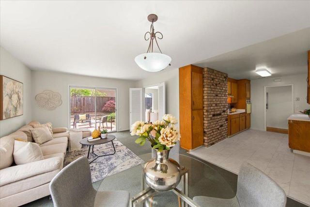 1515 Jasper Drive, Sunnyvale, CA 94087