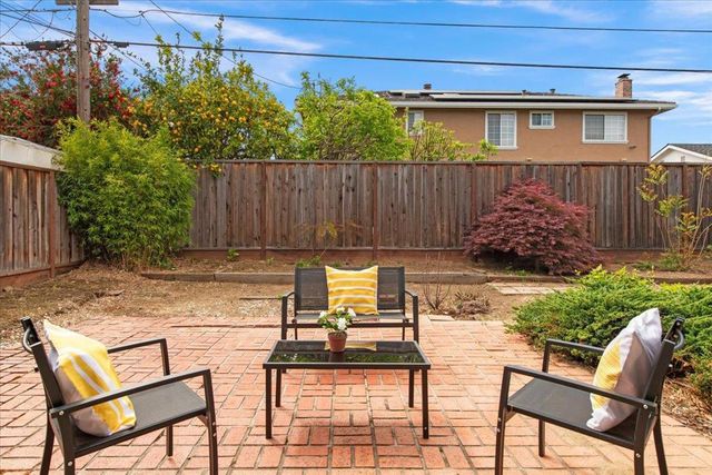 1515 Jasper Drive, Sunnyvale, CA 94087