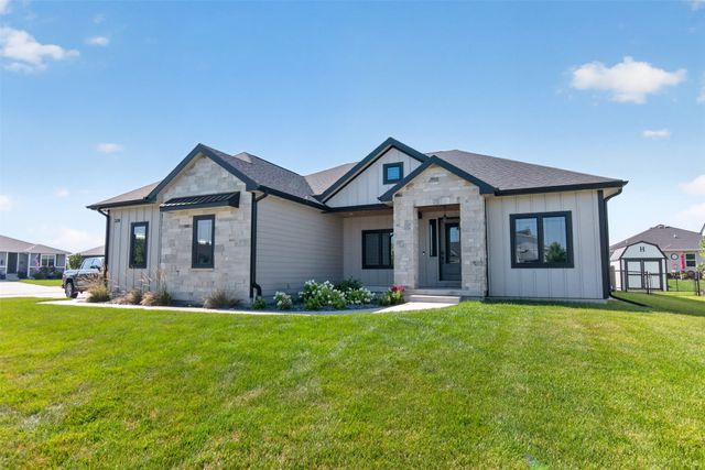 324 31st Street SE, Altoona, IA 50009