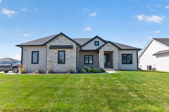 324 31st Street SE, Altoona, IA 50009