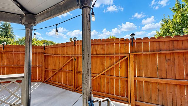 4403 Cherry Blossom Ln, Turlock, CA 95382