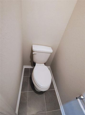 1375 Mixander Way, La Porte, TX 77571