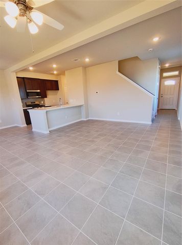 1375 Mixander Way, La Porte, TX 77571