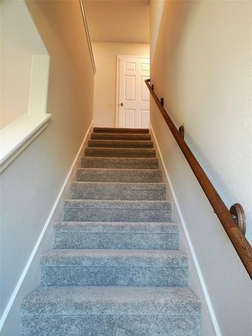 1375 Mixander Way, La Porte, TX 77571