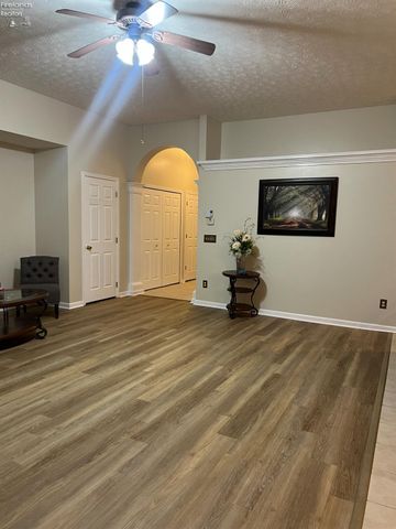 6 White Tail Way Unit C, Norwalk, OH 44857