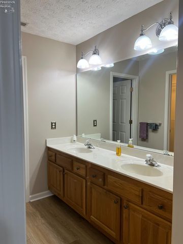 6 White Tail Way Unit C, Norwalk, OH 44857