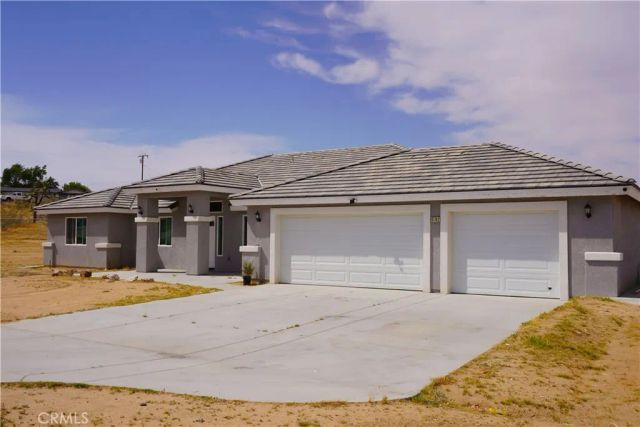 18702 Atlantic Street, Hesperia, CA 92345