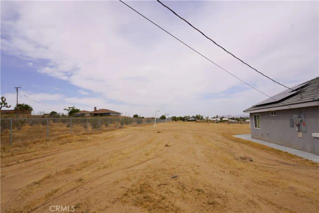 18702 Atlantic Street, Hesperia, CA 92345