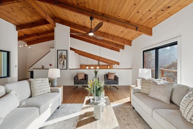 6689 6689 Exeter Dr, Oakland, CA 94611