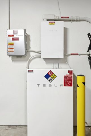 6689 6689 Exeter Dr, Oakland, CA 94611