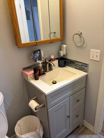 125 Bamboo Trail, Hollister, MO 65672