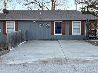 125 Bamboo Trail, Hollister, MO 65672