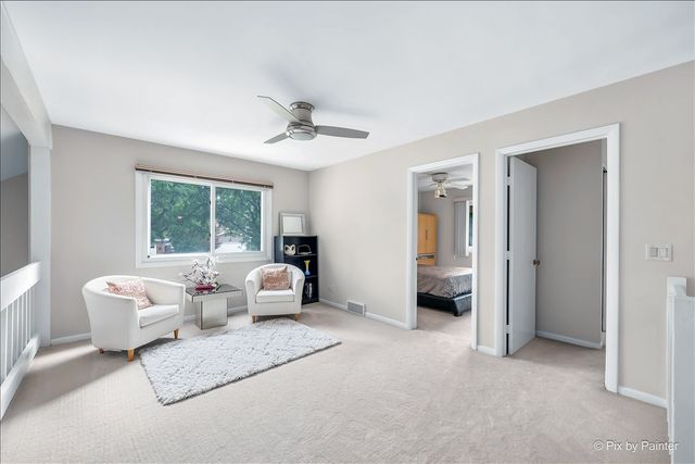 852 Woodmar Drive, Crystal Lake, IL 60014