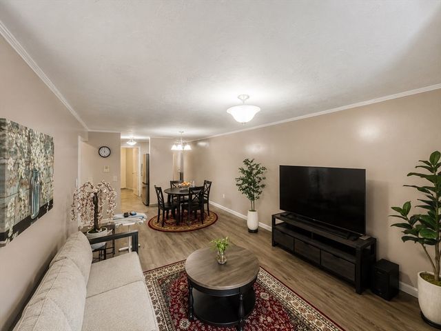 1205 Grafton Street B-23, Worcester, MA 01604