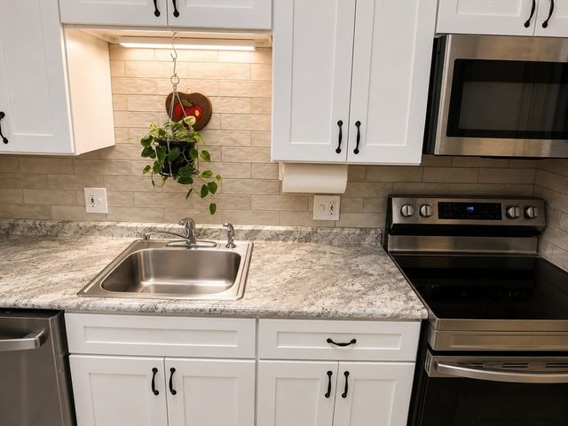 1205 Grafton Street B-23, Worcester, MA 01604