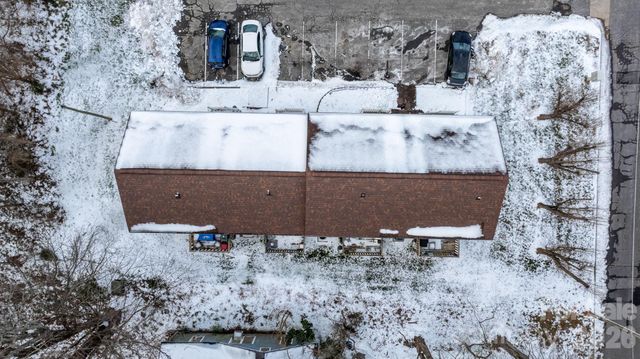 1055 19th Street NE, Hickory, NC 28601