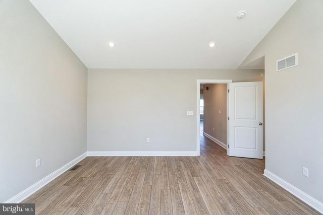 3 IRONWOOD DR, Royersford, PA 19468