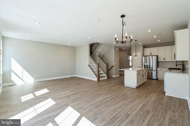 3 IRONWOOD DR, Royersford, PA 19468