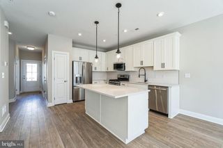 3 IRONWOOD DR, Royersford, PA 19468