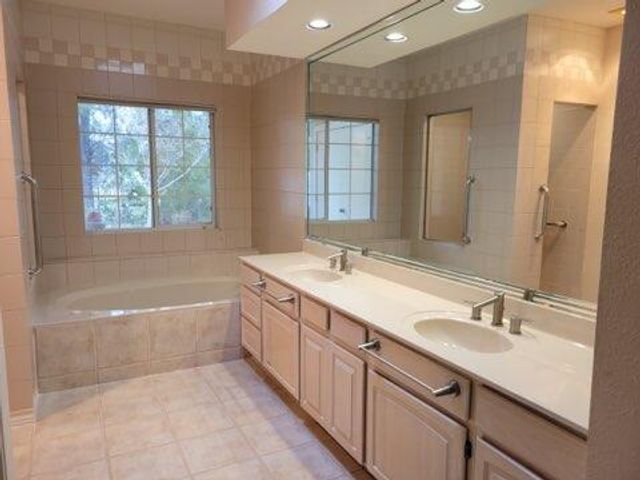 1027 LOS JARDINES Circle, El Paso, TX 79912