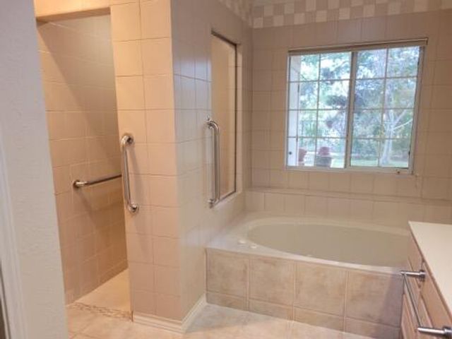 1027 LOS JARDINES Circle, El Paso, TX 79912